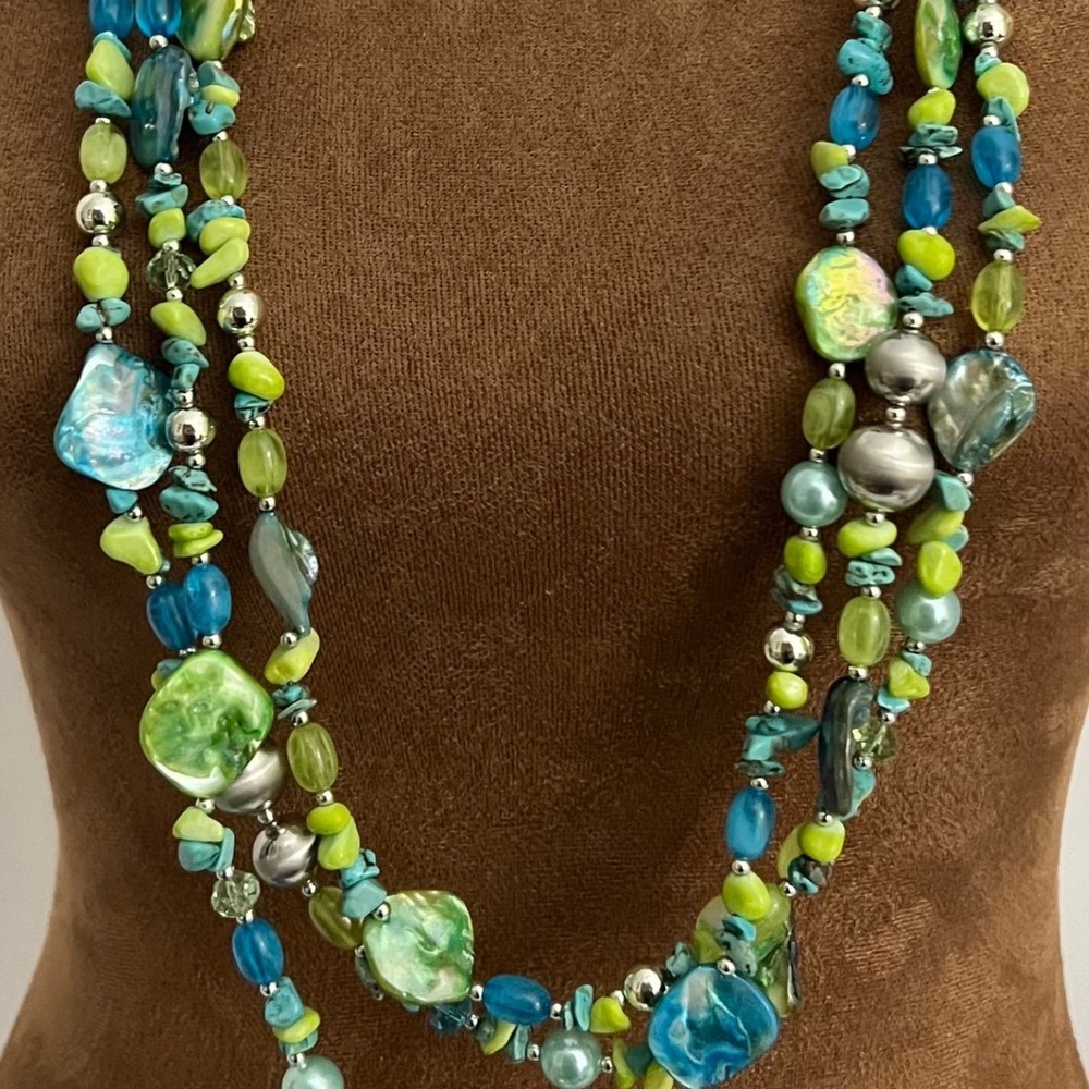 Multi Strand Turquoise Blue Green Shell Bead Statement Necklace 38" Mermaidcore